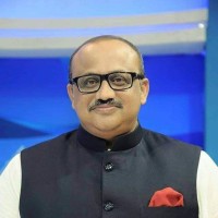 ডা. মুরাদ হাসান (ঈগল)